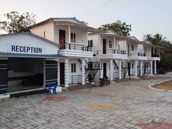 Dhauli-Giri-Varkala, Kerala